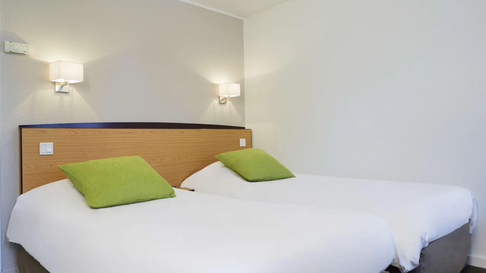Campanile Lille - Lomme Hotel