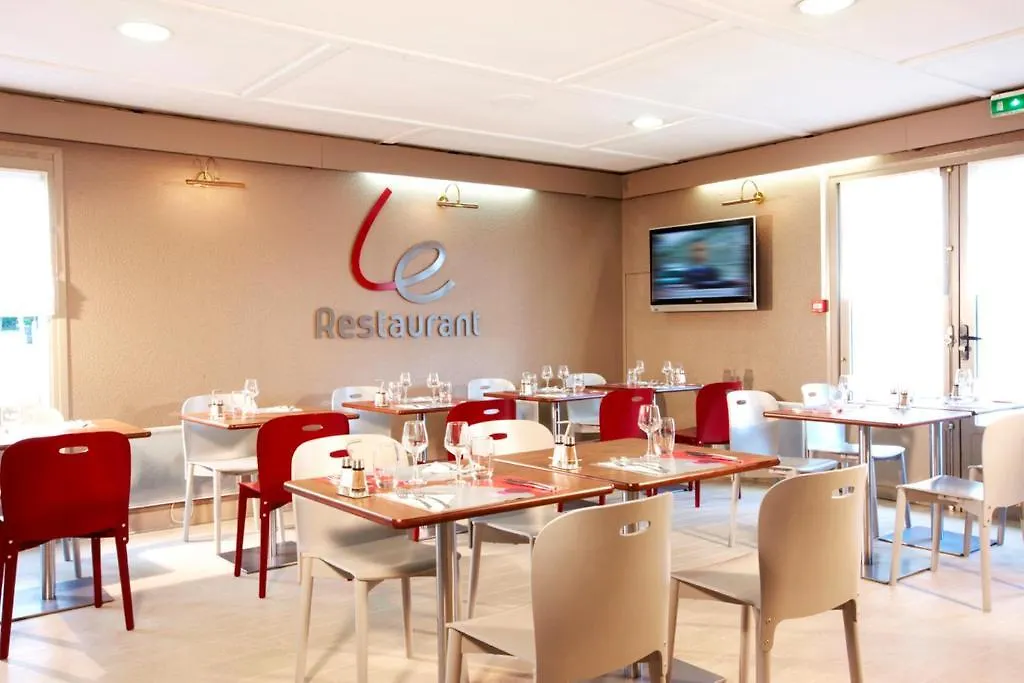 Campanile Lille - Lomme Hotel 3*,