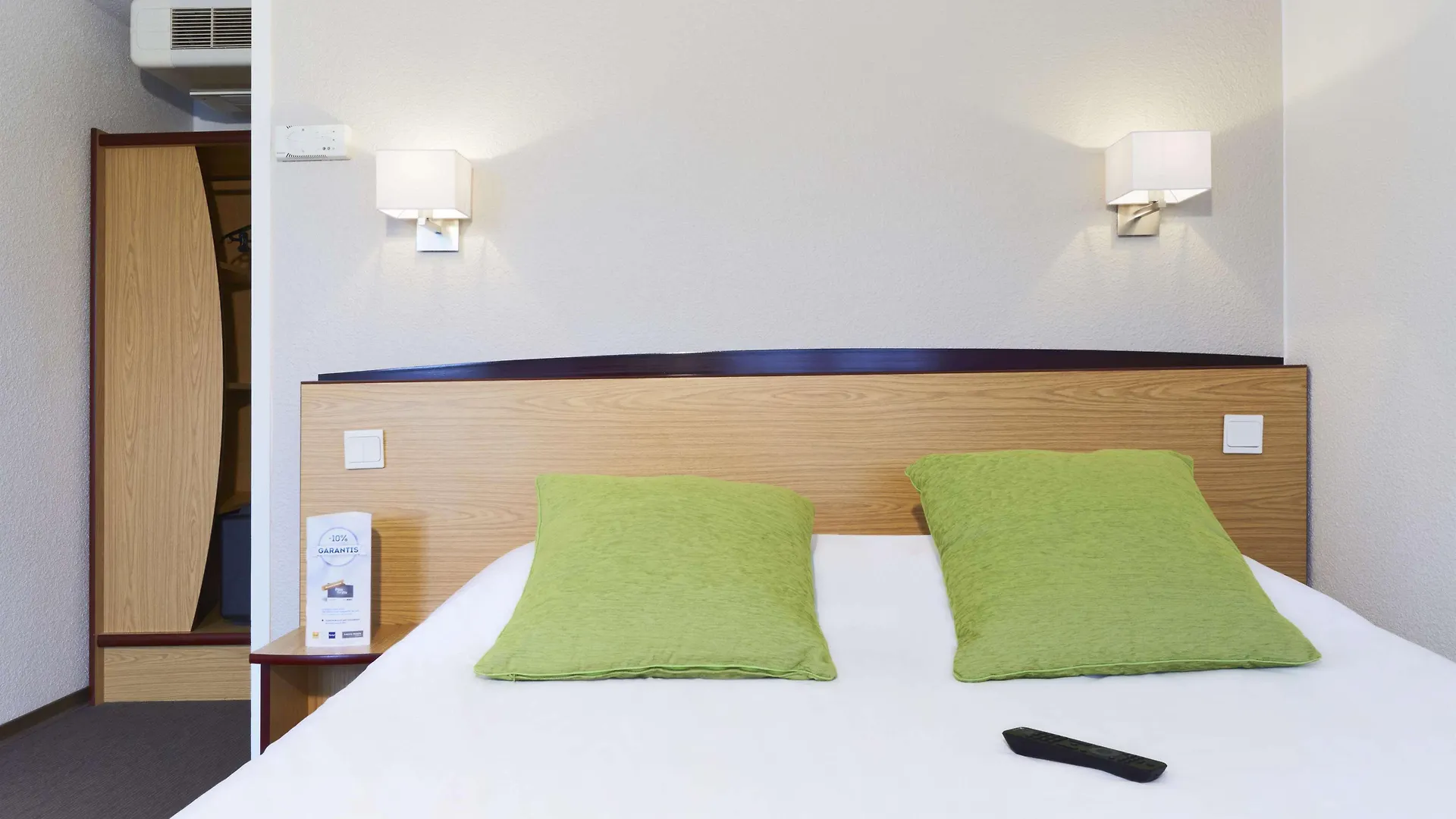Campanile Lille - Lomme Hotel 3*,  France